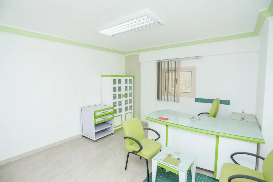 Administrative Office for sale 135m Gileem