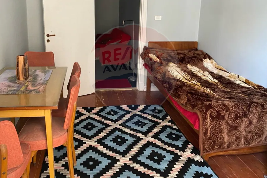 Apartment For Rent 150 m Al Azarita (steps from medical college)