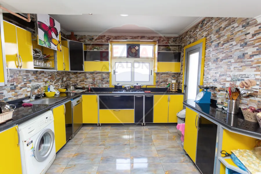 شقة للبيع 430 م  سموحه (خطوات من نادي سموحة)