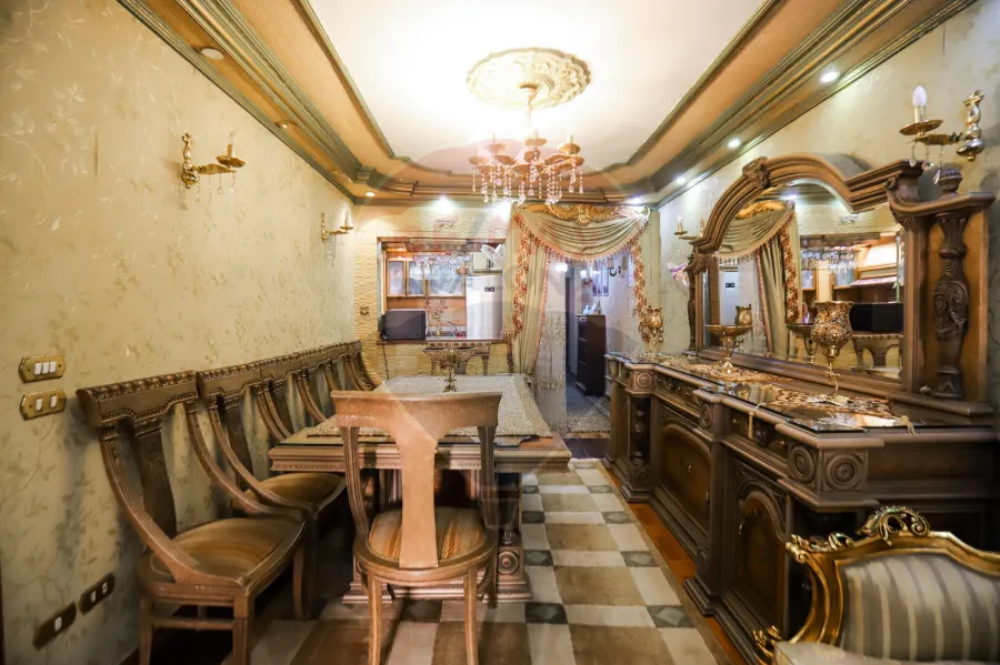 شقة للبيع 130 م العصافرة (ش سليمان الفارسي متفرع من جمال عبد الناصر)