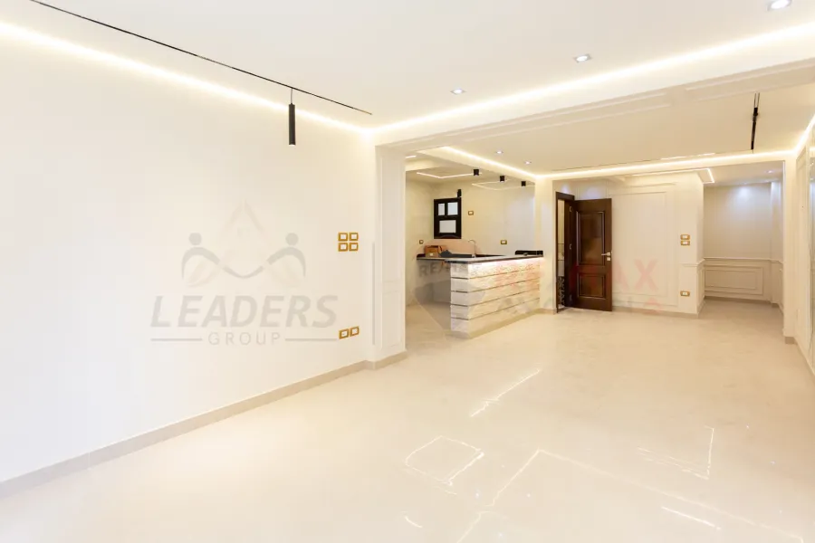 Apartment for sale 140 m Louran (steps from Shaarawy Street)