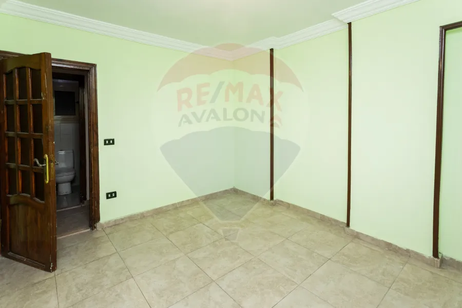 Apartment for sale 140 m Sidi Gaber (steps from Port Said Street)