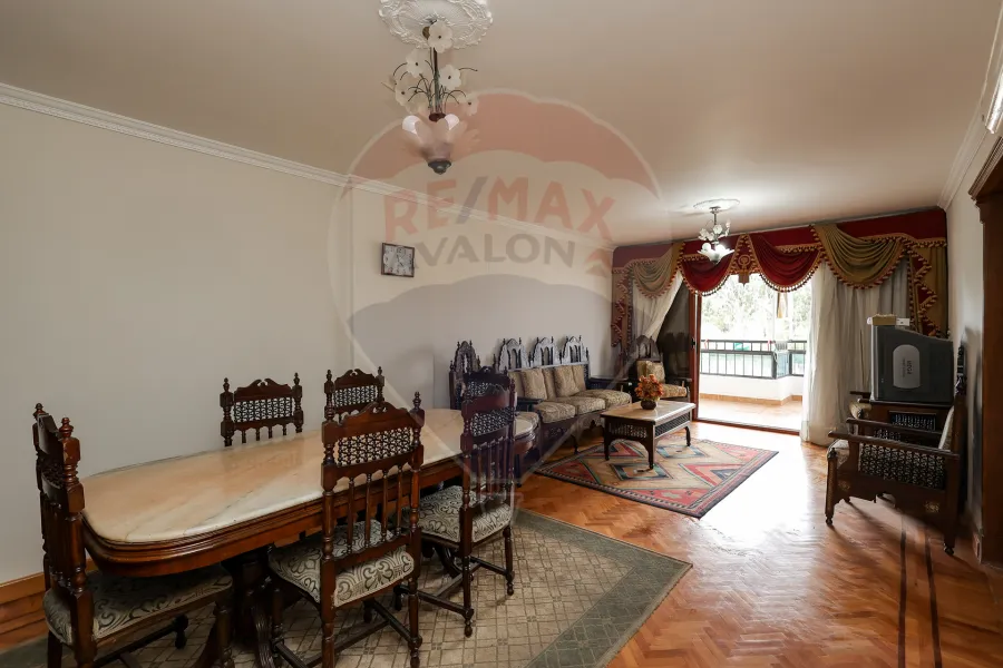 Furnished Apartment For rent 100 m Al Mamoora (steps from the sea)