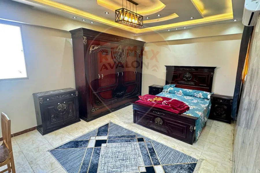 شقة للايجار المفروش 180 م  ميامي (ش اسكندر ابراهيم)