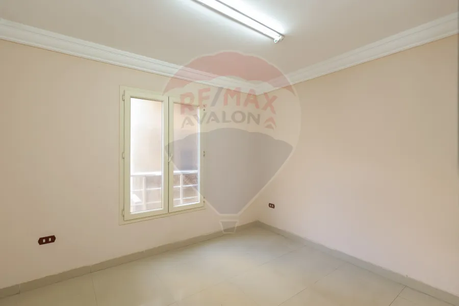Apartment For Sale 150 m Lauran (Side sea view)