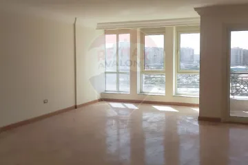 شقة للبيع 275 م سموحة (ش النقل والهندسة - تراس سموحة )