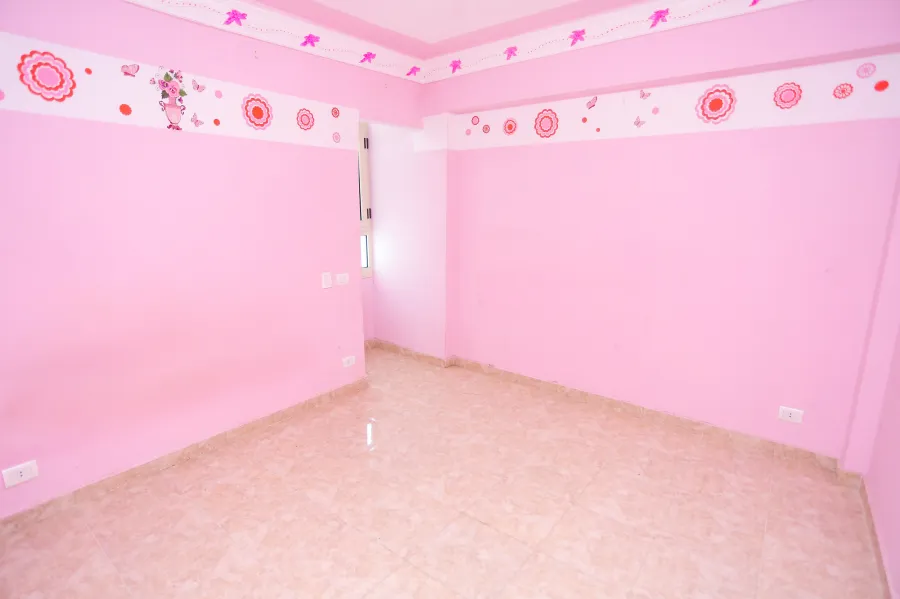 شقة للبيع 120 م فيكتوريا ( متفرع من ش الجلاء )