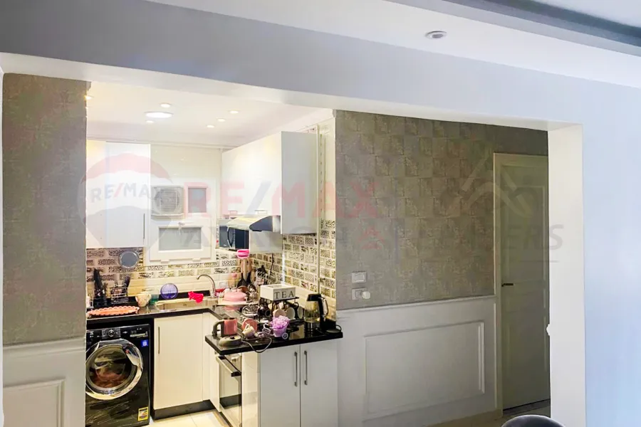 Apartment for sale 90 m New Smouha (next to Al-Ittihad Club)