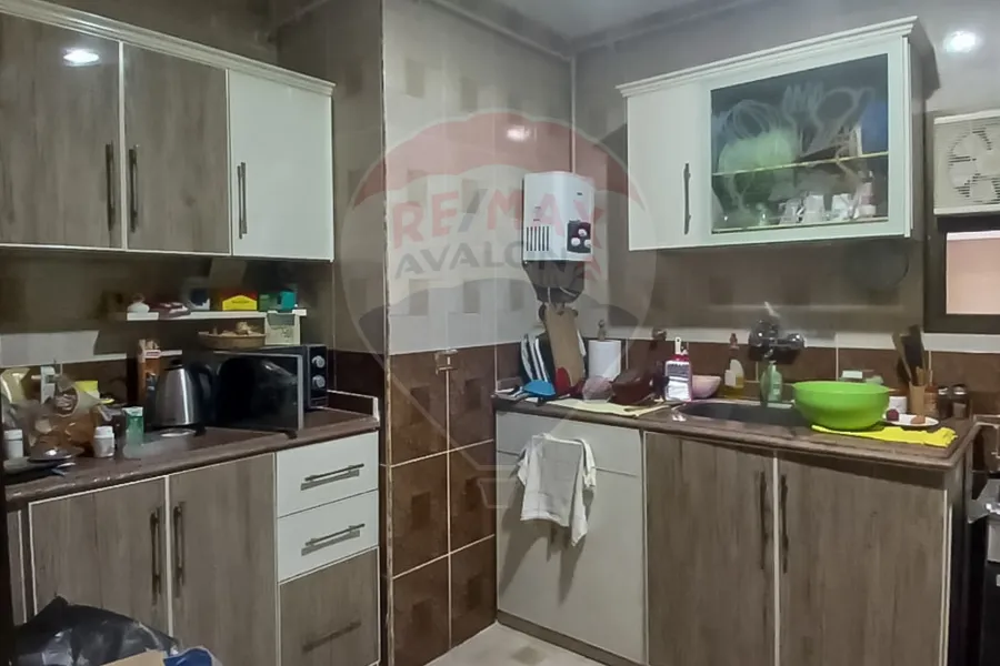 Apartment for rent 250 m Smouha (Kamal El Din Salah St.)
