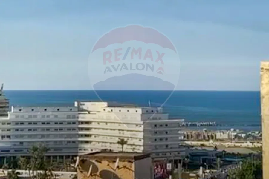 شقة للايجار 105 م سيدي جابر (ش المشير)