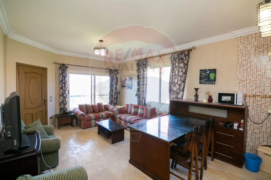 شاليه + رووف للبيع (بلومار - منطقة الفيلات) سيدى عبد الرحمن 120 م