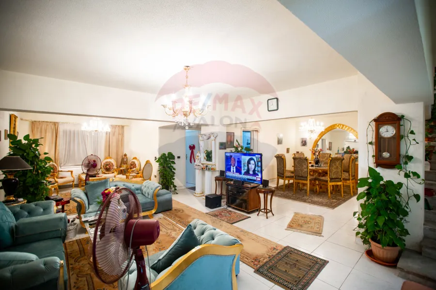 فيلا دوبليكس للبيع 234 م المعمورة الشاطيء (المجموعة السادسة)