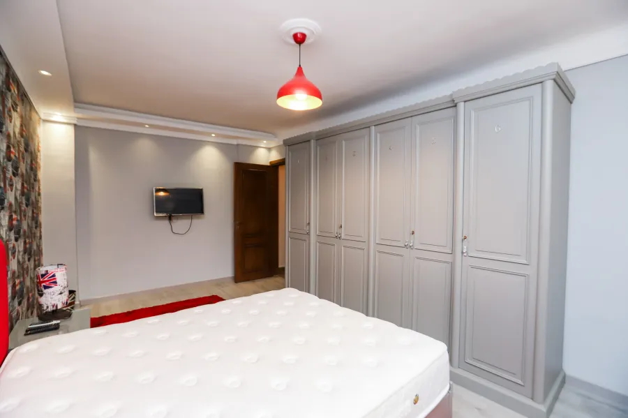 شقة للبيع 205م كفر عبده (2 نمرة من ش أبوقير)