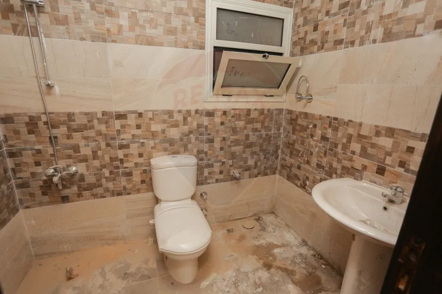 Apartment for sale 215 m Roushdy (Abu Qir St.)