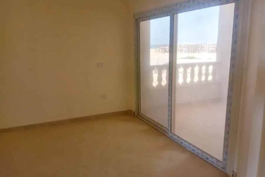 Chalet for sale (Lamira - Ras Elhekma) 60 m