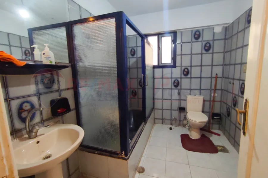 شقة للايجار 140 م سان ستيفانو (على الترام)- تصلح اداري