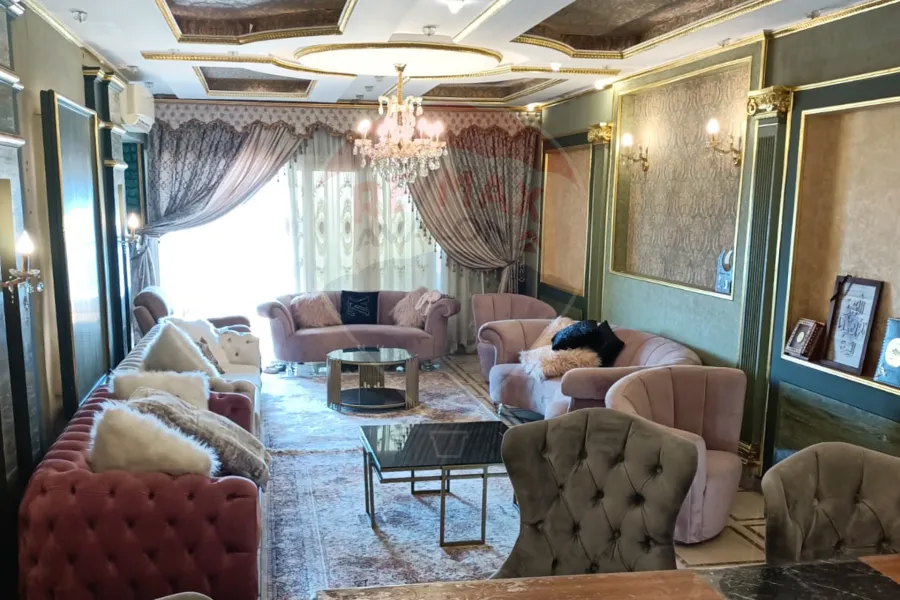 Apartment for sale 330 m Camp Caesar (on the sea)