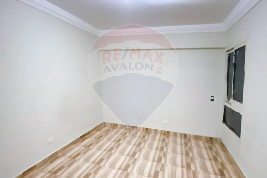 شقه للبيع 189 م سموحة (الاتحادية)