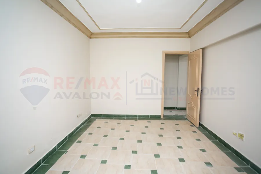 شقة للبيع 170 م (المعمورة الشاطئ)