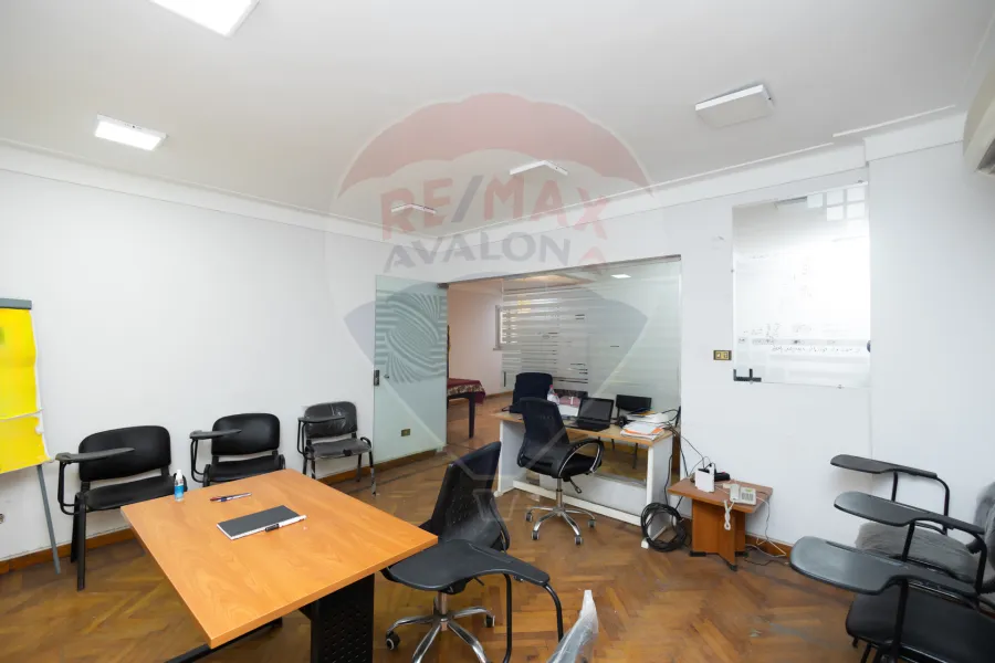 Administrative headquarters for rent 150 m Louran (steps from Shaarawy St.)