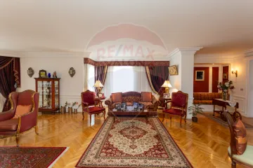 شقة للبيع 360 م كفر عبده (خطوات من ش ابو قير - عمارة براند