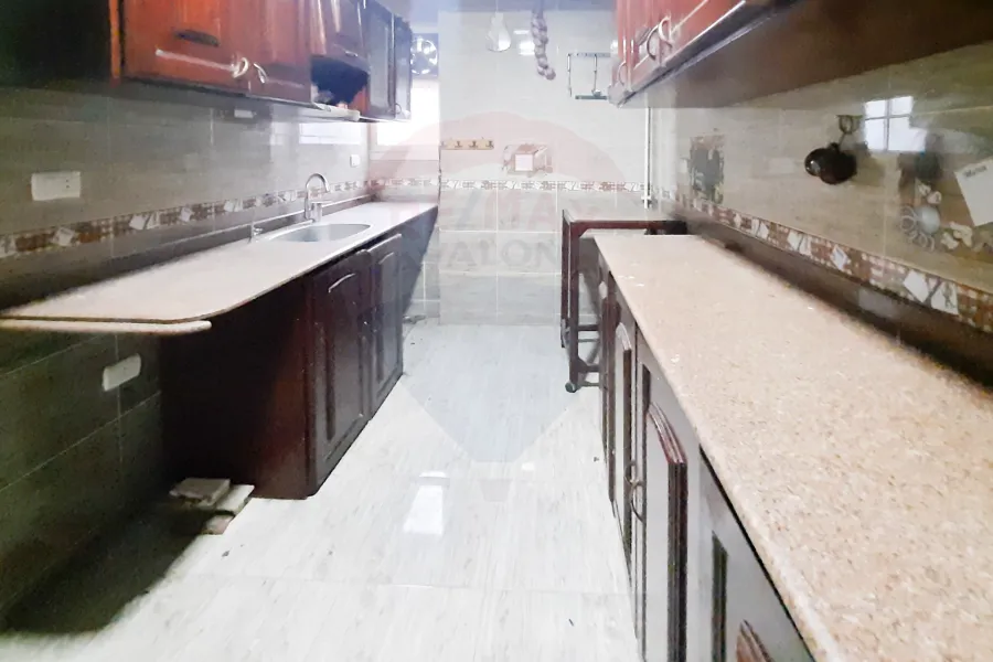 Apartment For Sale 160 m Roushdy (Steps From Sirya St.)