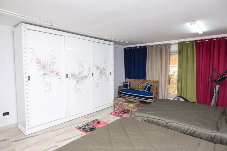 ميزان للإيجار457م لوران ( ش سرهانك )