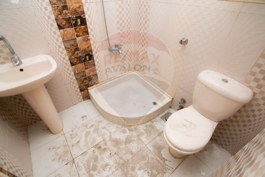 Apartment for sale, 200 m, Kafr Abdo (steps from Saint Jenny - Brand Building)