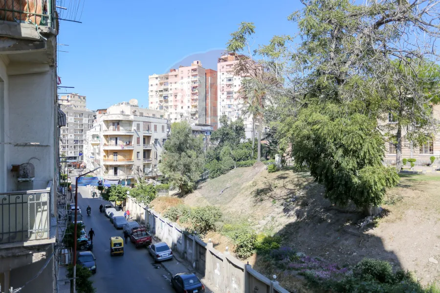 Apartment for sale 83 m Moharram Bek (Masged El Hadary St.)