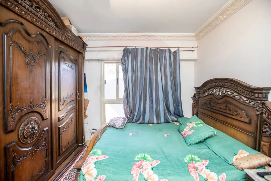 Apartment for sale 100m Al-Montazah (Royal Plaza Towers)