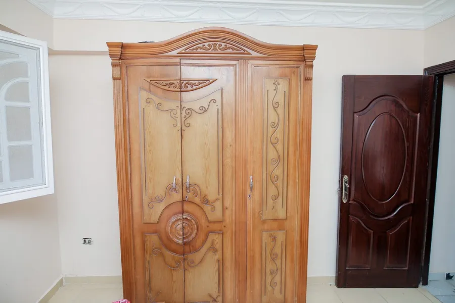 شقة للايجار مفروش 130م ميامي (ش جيلاتى لبنان-امام نقطة سيدي بشر)