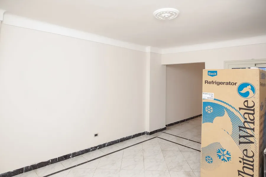 شقة للبيع 86م كفر عبده (ش مكة)