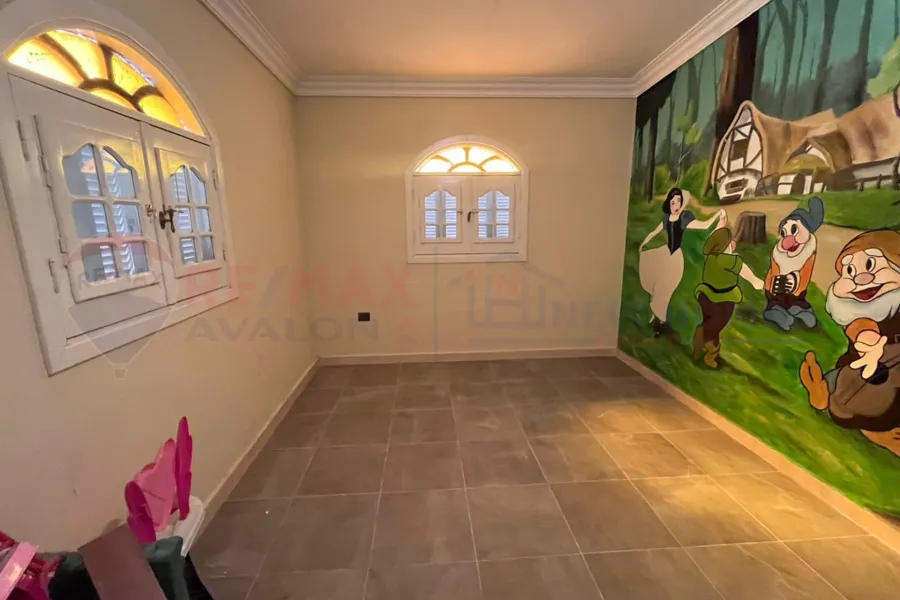 فيلا للبيع كينج مريوط (حي الجمارك - امام ستاد برج العرب) 504 م