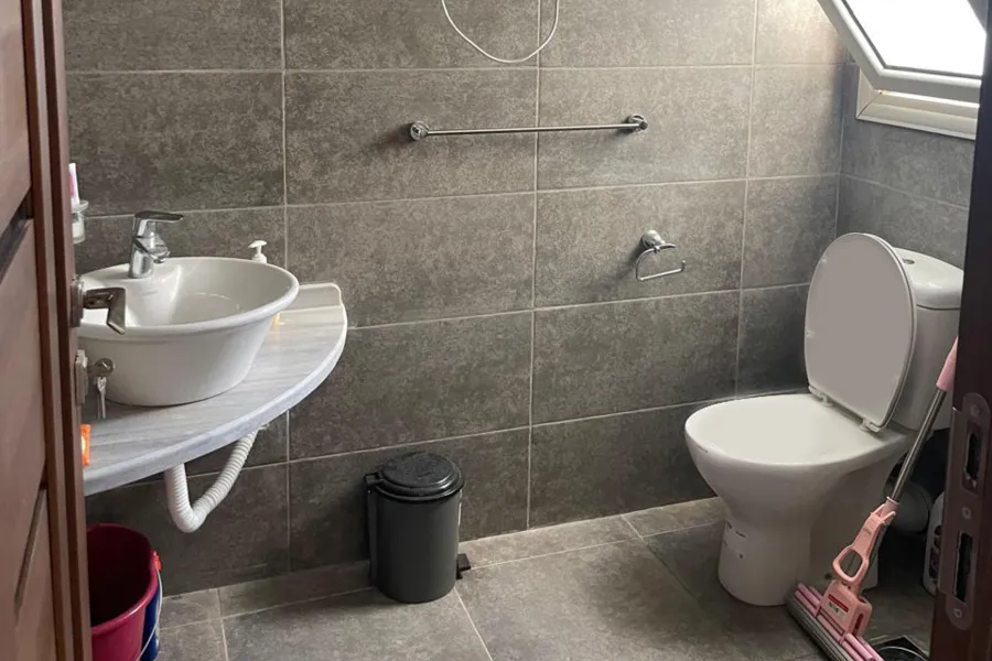 Chalet for sale (Sea View - Ras El Hekma) 72 m