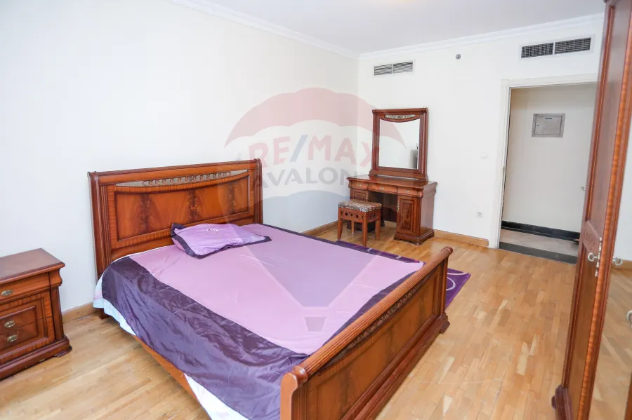 Apartment for Sale 275 m San Stefano (Foursesons)