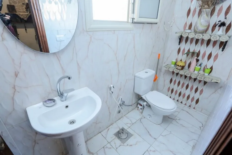 شقة للبيع 180م وابور المياه (وابور المياه خلف بنك CIB)