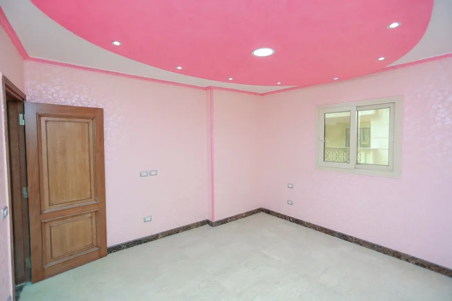 شقة للبيع 152م بولكلي (ش لافيزون) 