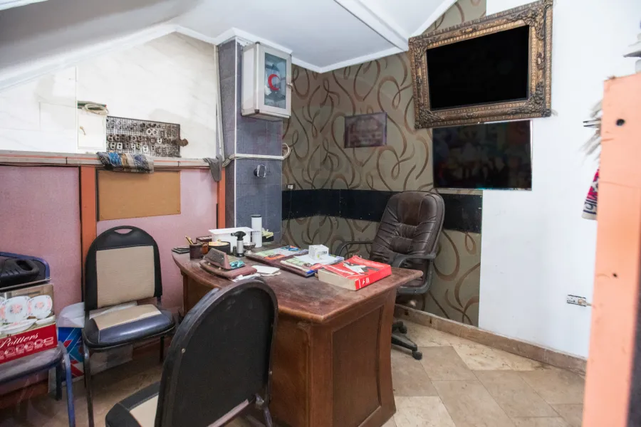 Car maintenance center for rent 200 m Abiss (interance abiss 2)