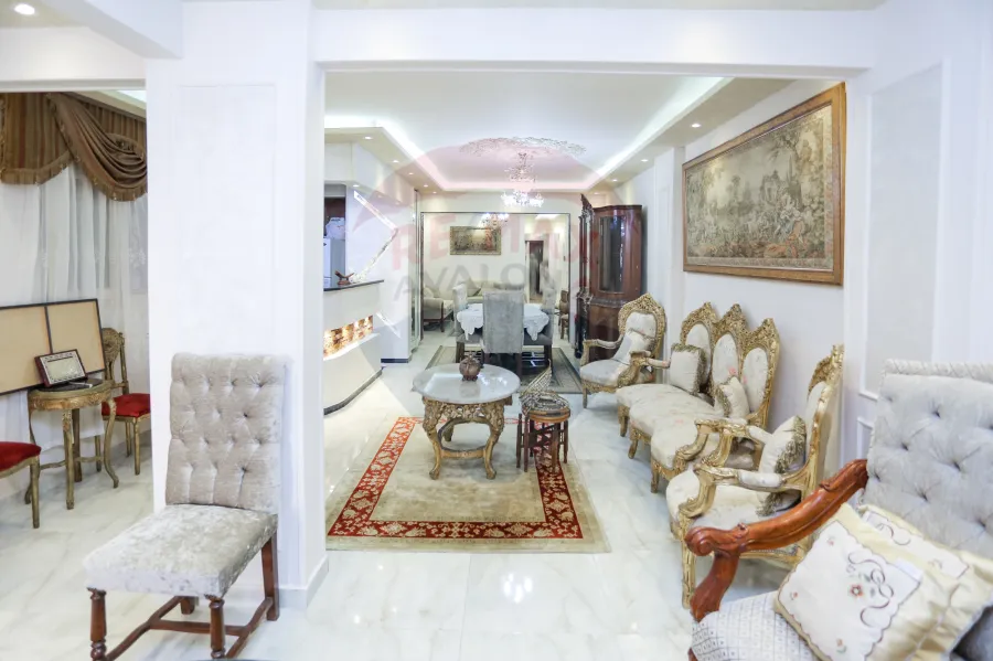 Apartment For Sale 180 m Miami ( Steps From Esawi St.)