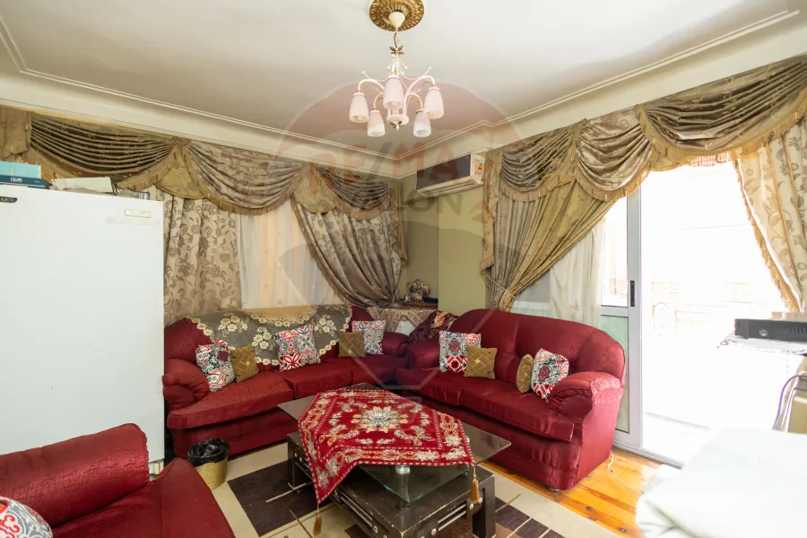 Apartment for sale 150 m Mostafa Kamil (steps from Abu Qer st.)