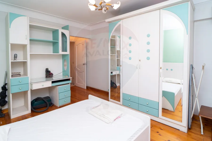 Furnished Apartment For Rent 216 m Smouha (Fawzi Moaaz St.)