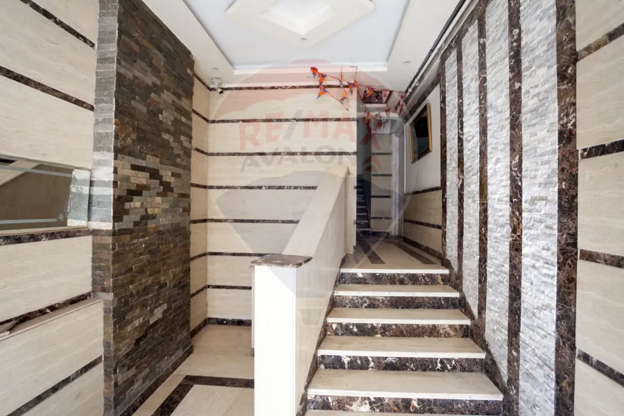 شقة للبيع 145 م كليوبترا (ش محمود الطوريني)