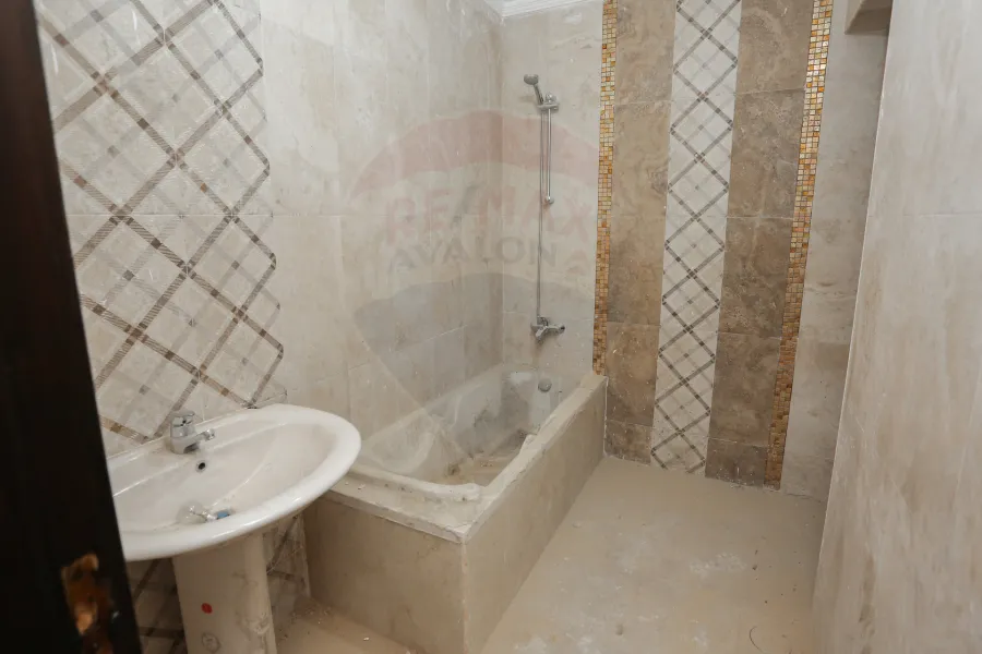 Apartment for sale 215 m Roushdy (Abu Qir St.)
