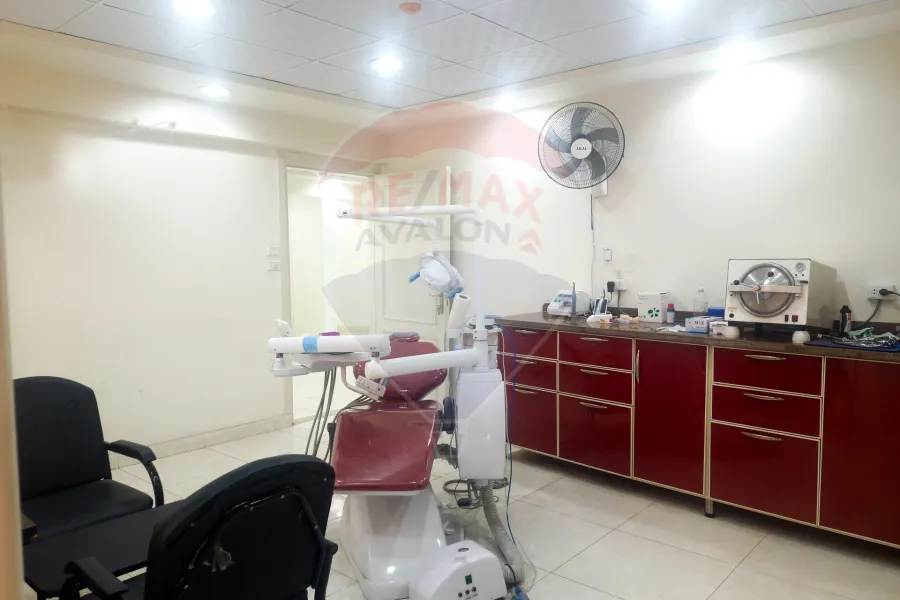 Medical center for rent 450 m Al-Hanoville (Alexandria Matrouh Road)