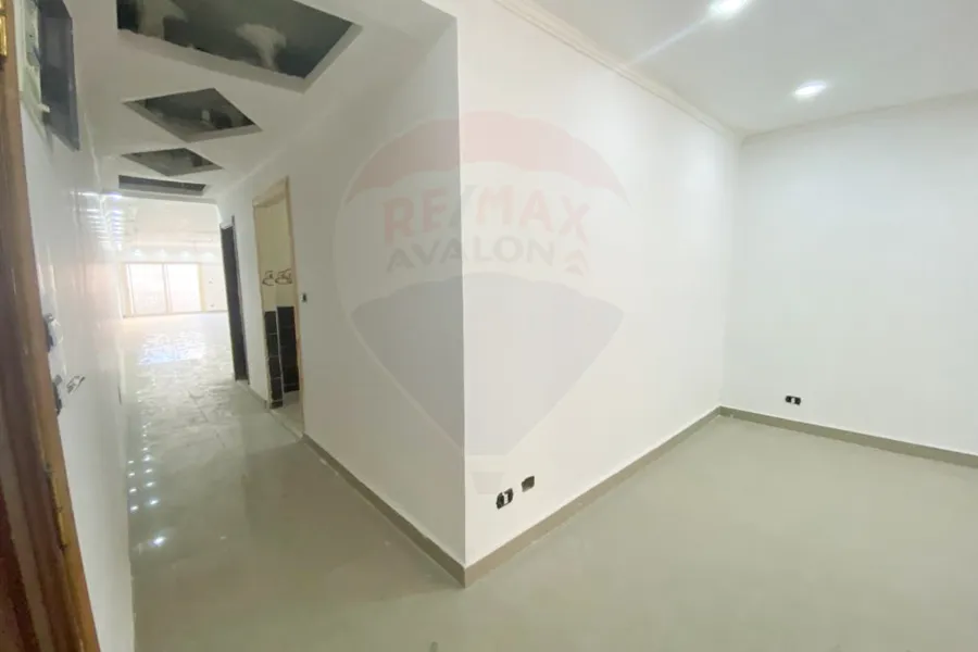 شقة للبيع 264 م جليم (ش رسمي باشا)