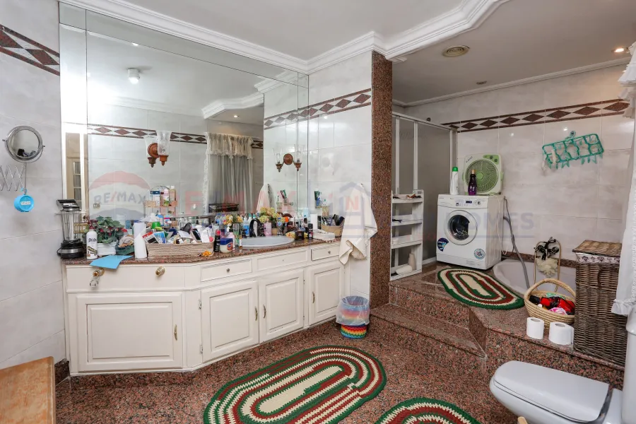 Duplex apartment for sale 400 m Roushdy (branched from Syria st.)