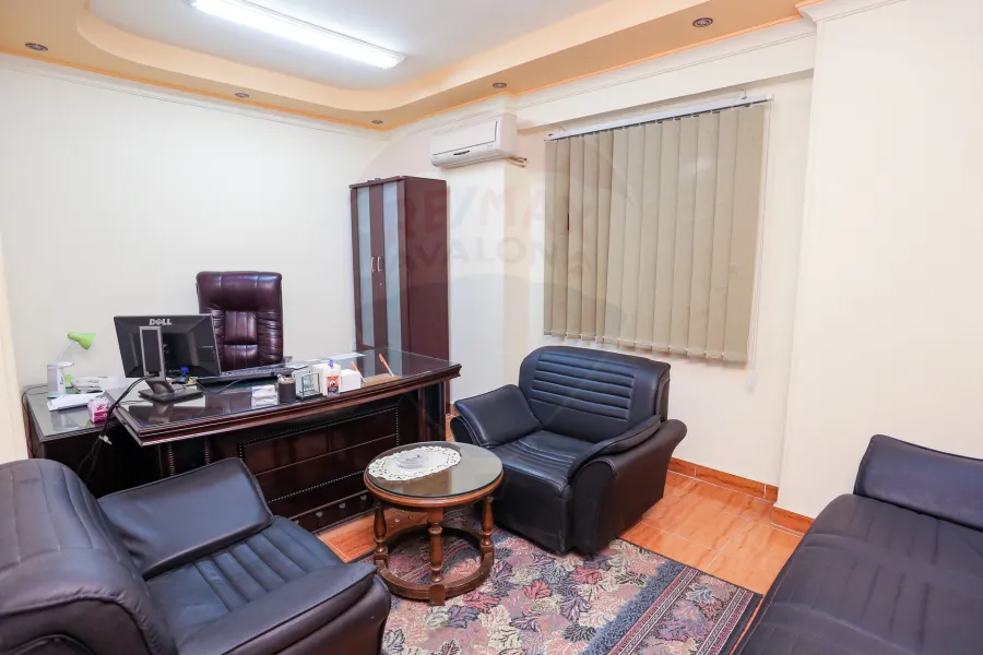 Administrative Apartment for sale 150 m Camp Shizar (Mamfis st)
