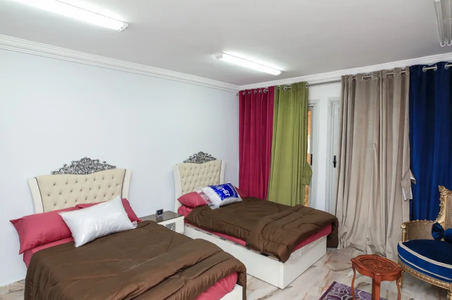 ميزان للإيجار457م لوران ( ش سرهانك )