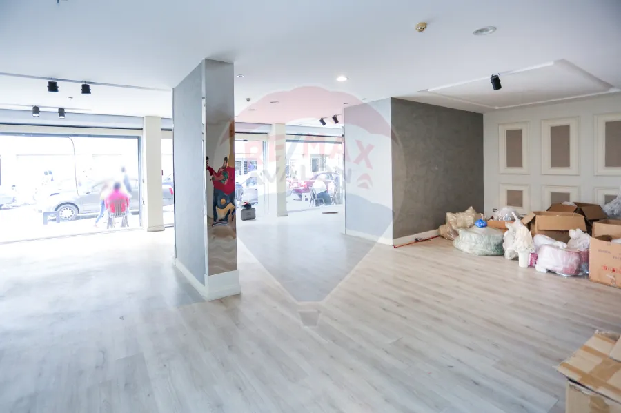 Shop For Rent 237 m Smouha (Elnasr Club St.) - Suitable For All Activities