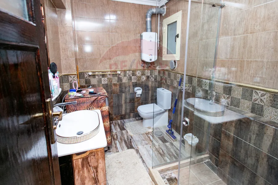 شقة للبيع 125 م  جناكليس (ش مرتضي)